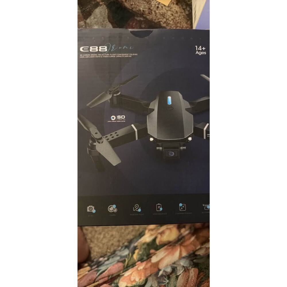 FACEGLE E88 Folding Camera Drone